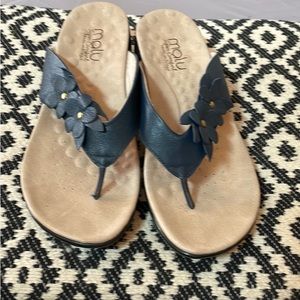 Malu Navy Leather Sandals Size 10